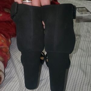 WOMANS SIZE 10 HEELS